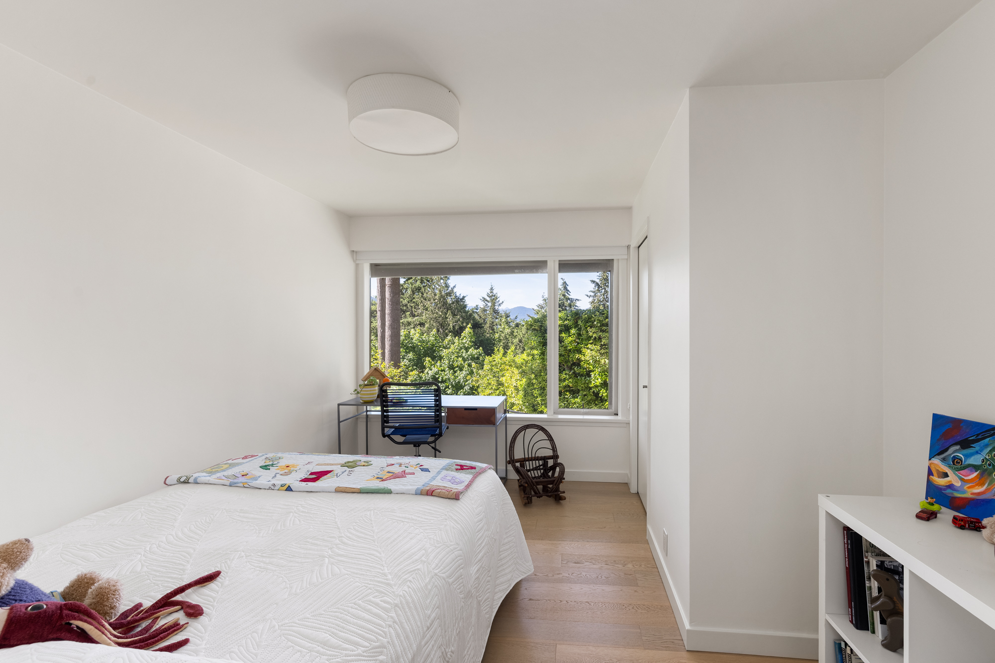 6485 Madrona Crescent